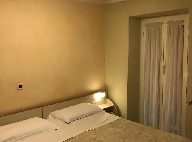Doria Otel *